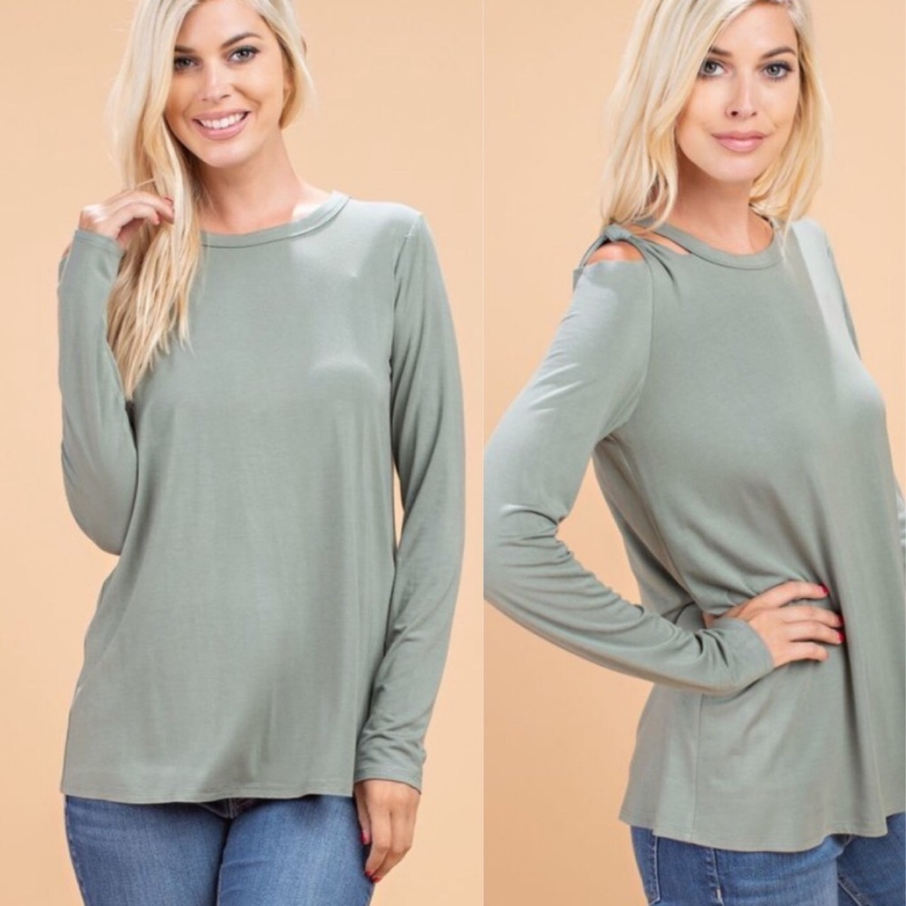 Sage knot shoulder tee